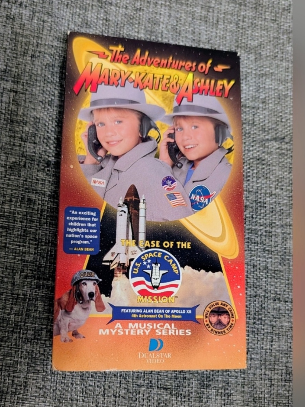 The Adventures of Mary Kate & Ashley - The case of the US Space Camp Mission-VHS